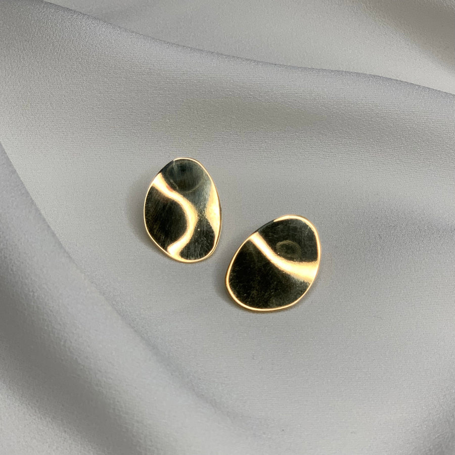 Beatrice Earrings in Gold