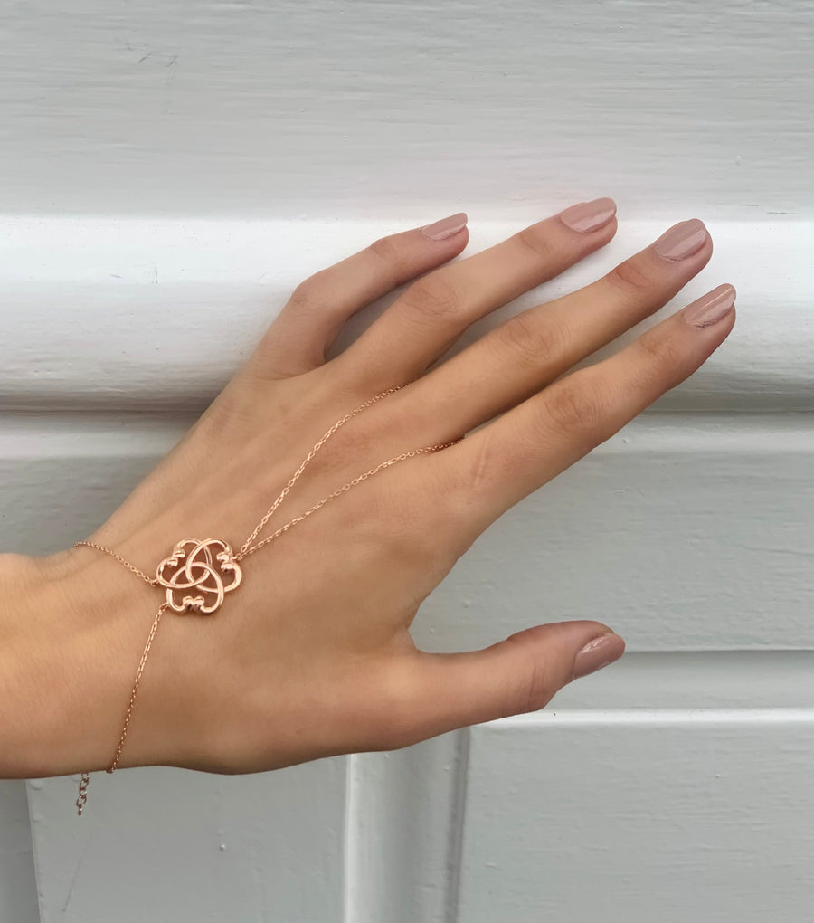 Fleur Hand Bracelet